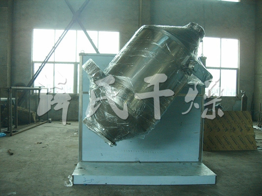 SYH系列三維運(yùn)動(dòng)混合機(jī)